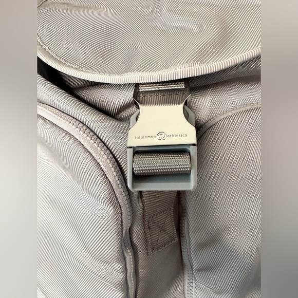 Lululemon Carry Onward Rucksack *12L main image 11